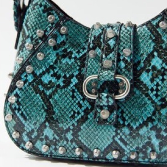 NWOT Urban Outfitters Devon Studded Crossbody Bag - Picture 2 of 5